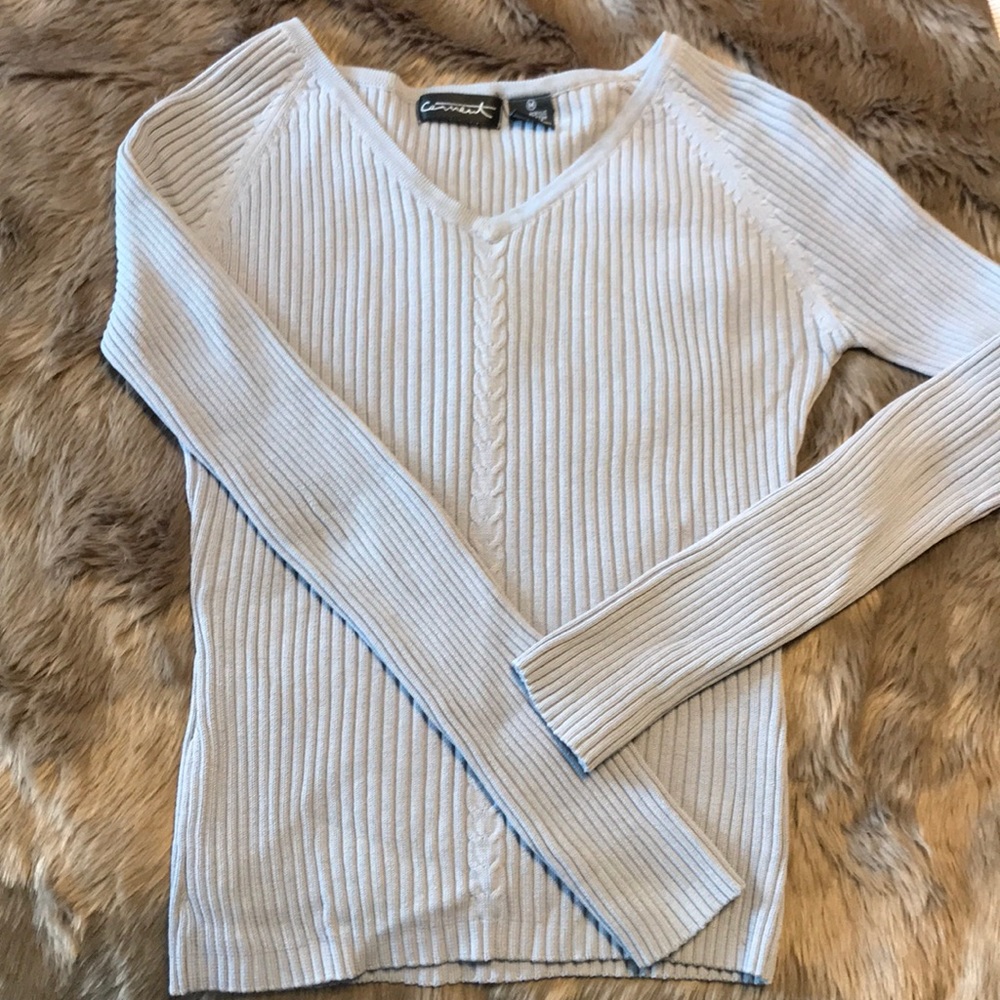 Light grey sweater